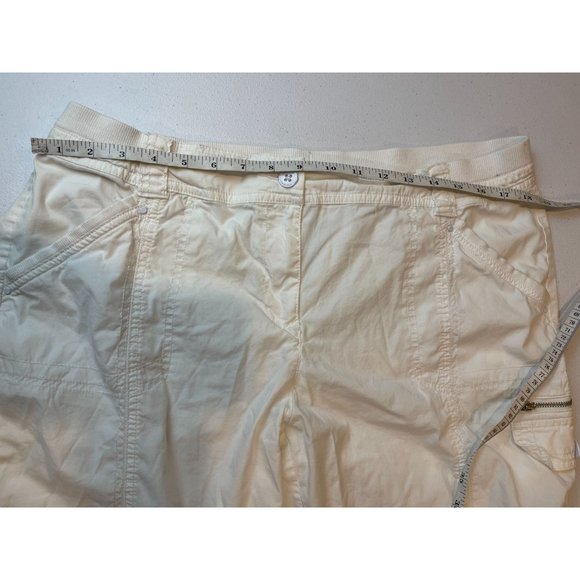 Chicos Women Cargo Shorts Bermuda Elastic Waist Roll Up Hem High Rise White SZ 2 - Picture 3 of 10